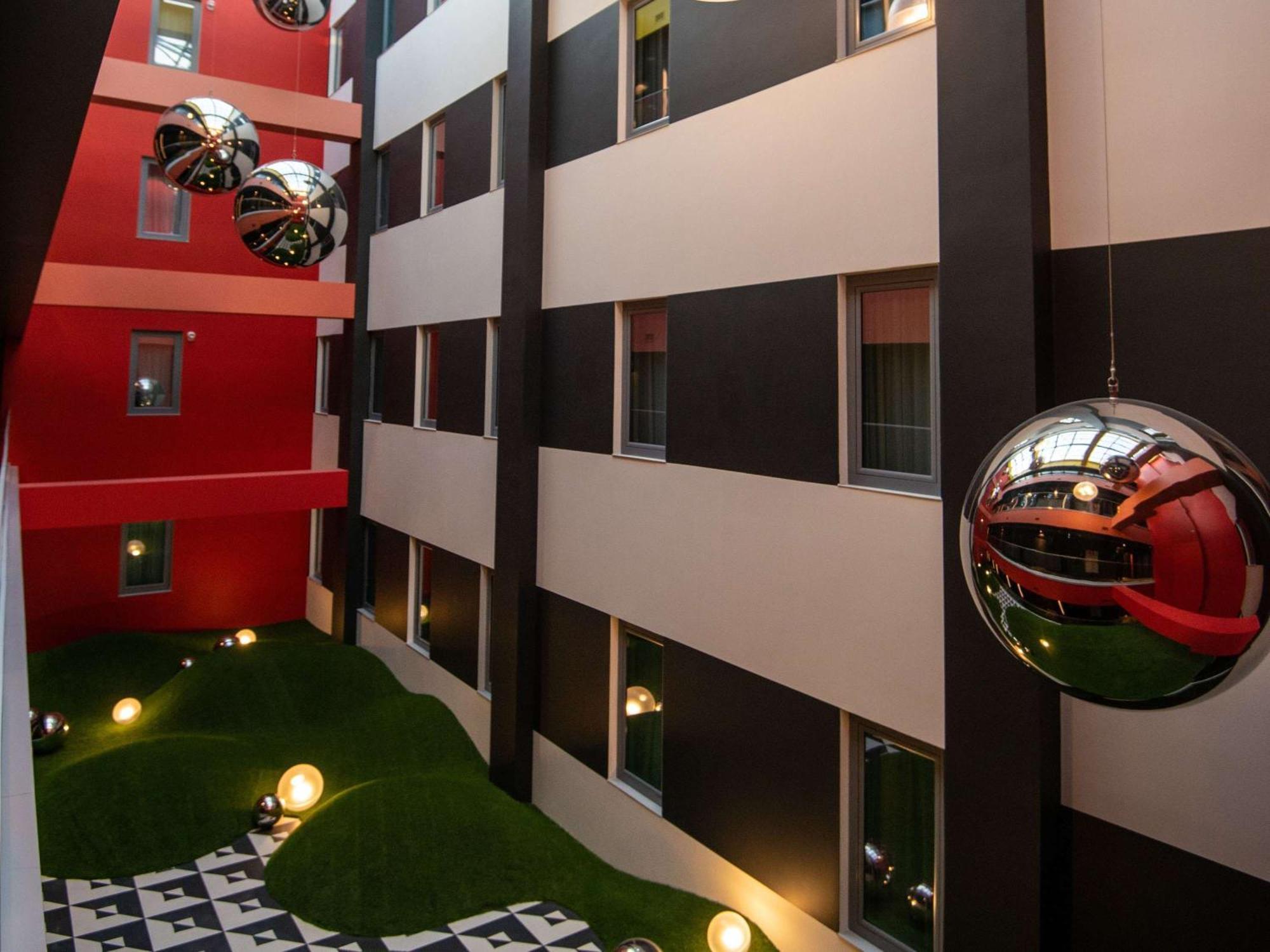 Ibis Baku City Exterior photo